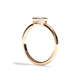 Bague solitaire diamant émeraude or blanc - Élégante