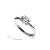 Bague solitaire diamant émeraude or blanc - Élégante