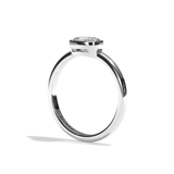 Bague solitaire diamant oval or blanc - Élégante