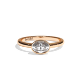 Bague solitaire diamant oval or blanc - Élégante