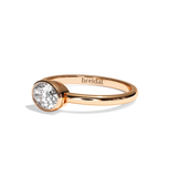 Bague solitaire diamant oval or blanc - Élégante
