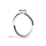 Bague solitaire diamant rond or blanc - Élégante