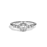 Bague solitaire épaulé diamant oval or blanc - Audacieuse