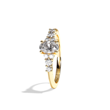 Bague solitaire épaulé diamant oval or blanc - Audacieuse