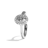 Bague solitaire halo diamant ovale or blanc - Amoureuse