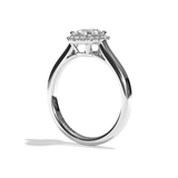 Bague solitaire halo diamant ovale or blanc - Amoureuse