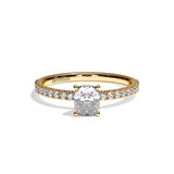 Bague solitaire pavé diamant coussin platine - Attentionnée