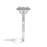 Bague solitaire halo diamant émeraude or blanc - Amoureuse pavée