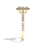 Bague solitaire halo diamant émeraude or blanc - Amoureuse pavée