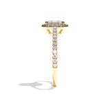 Bague solitaire halo diamant radiant or blanc - Amoureuse pavée