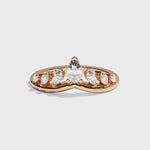 bague-de-fiancailles-en-v-pavee-poire-navette-or-rose-majestueuse-joaillerie-video