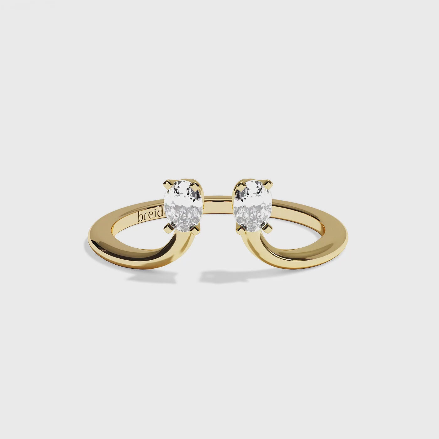 bague-toi-et-moi-diamant-ovale-or-jaune-sereine-joaillerie-video