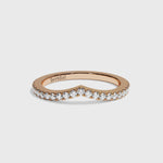 alliance-en v-pavee-femme-mariage-or-rose-majestueuse-joaillerie-video